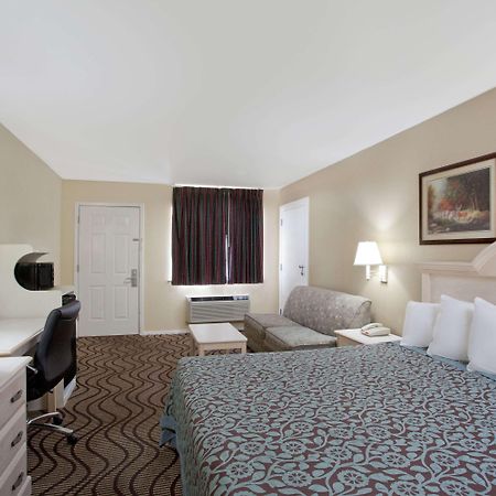 Days Inn By Wyndham Kerrville Kültér fotó