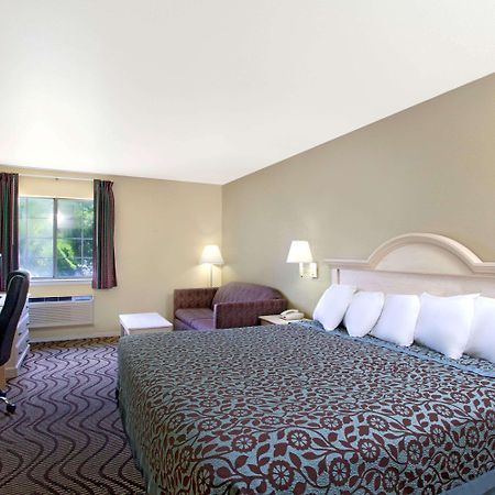 Days Inn By Wyndham Kerrville Kültér fotó