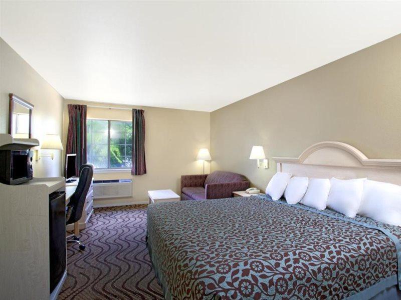 Days Inn By Wyndham Kerrville Kültér fotó