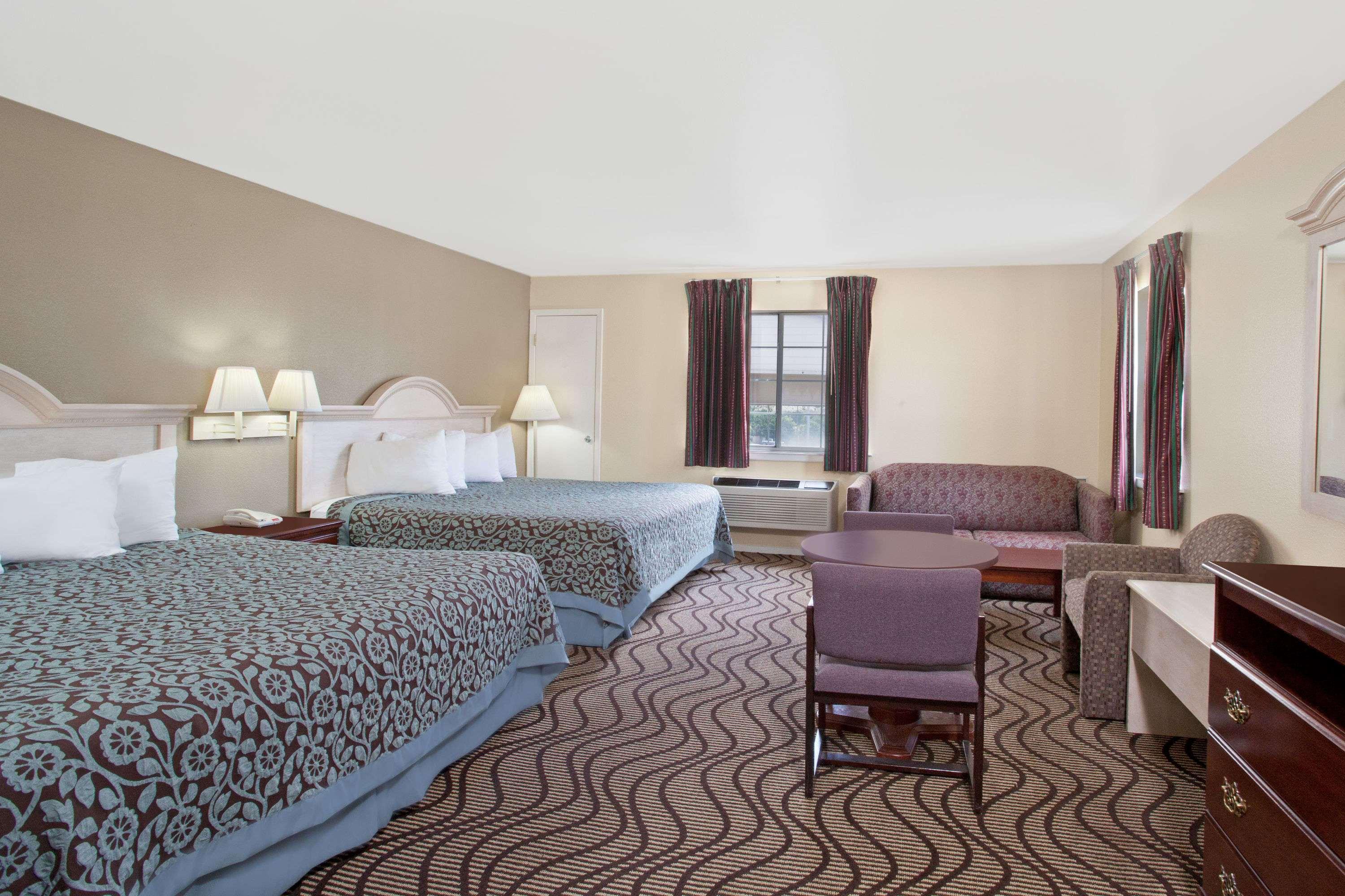Days Inn By Wyndham Kerrville Kültér fotó
