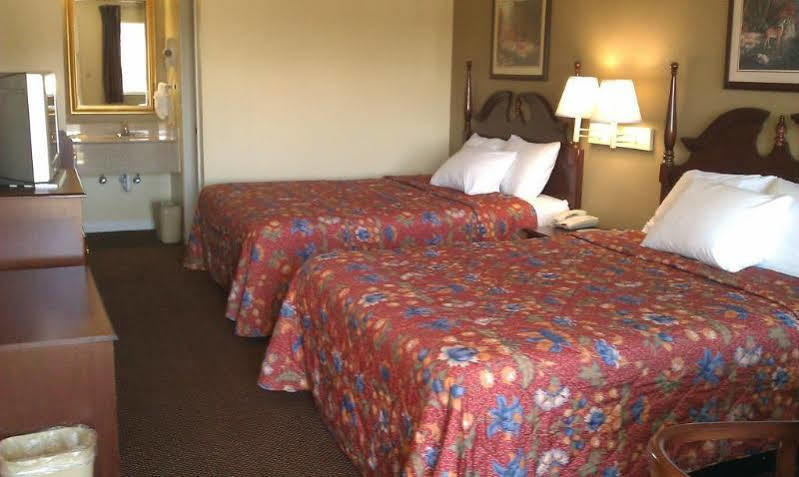 Days Inn By Wyndham Kerrville Kültér fotó